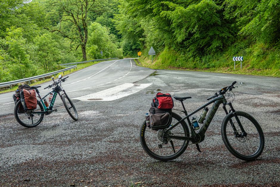 Trekingové kolo Pedál Trek 27